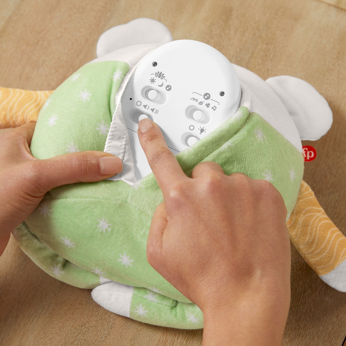 Fisher Price Medituojanti Pelytė