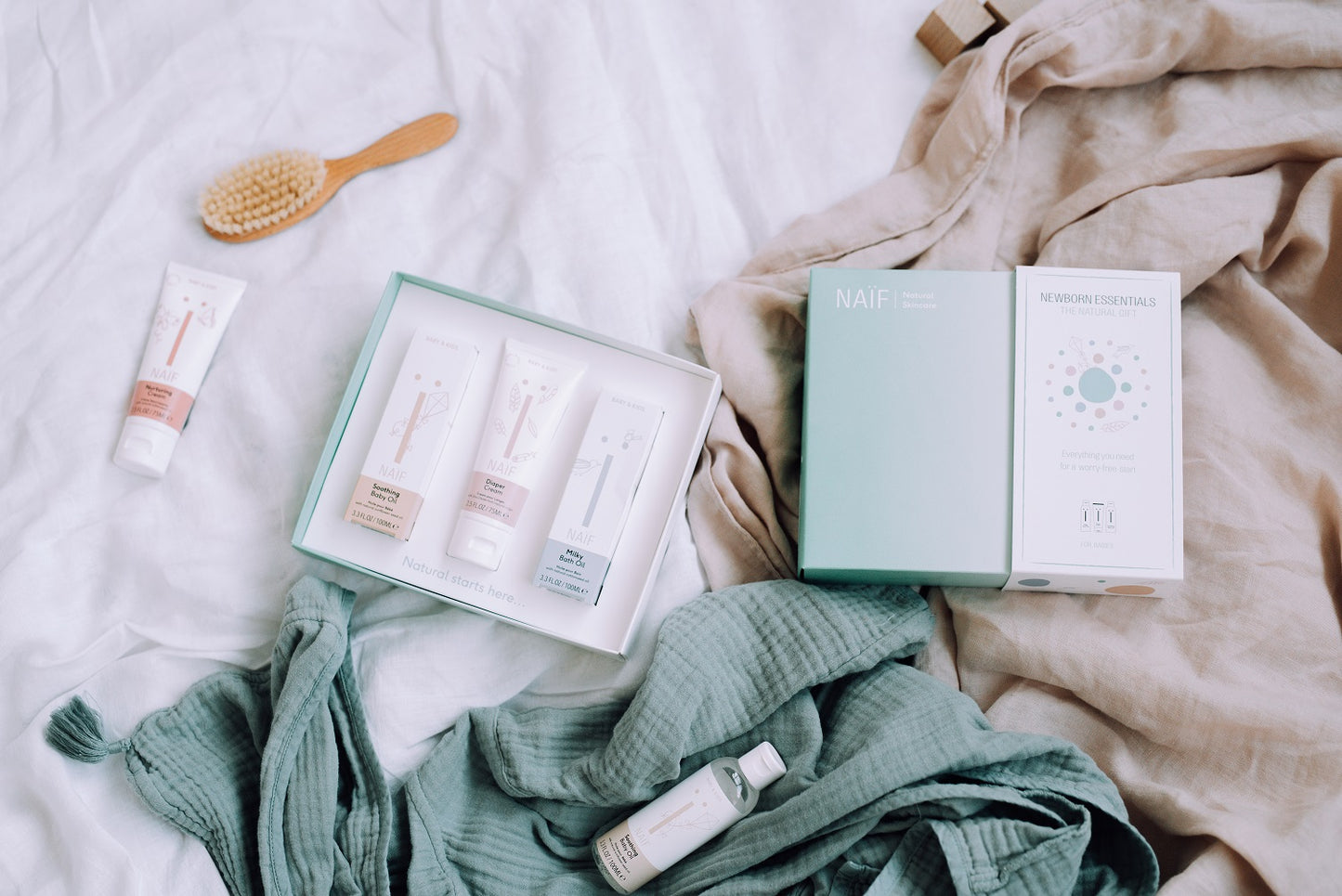 Naïf Baby & Kids Newborn Essentials rinkinys - 3 produktų rinkinys naujagimiui