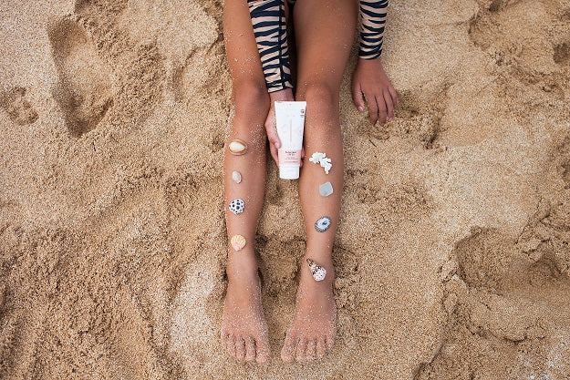Naïf natūralus kremas nuo saulės kūdikiams ir vaikams SPF50 100ml