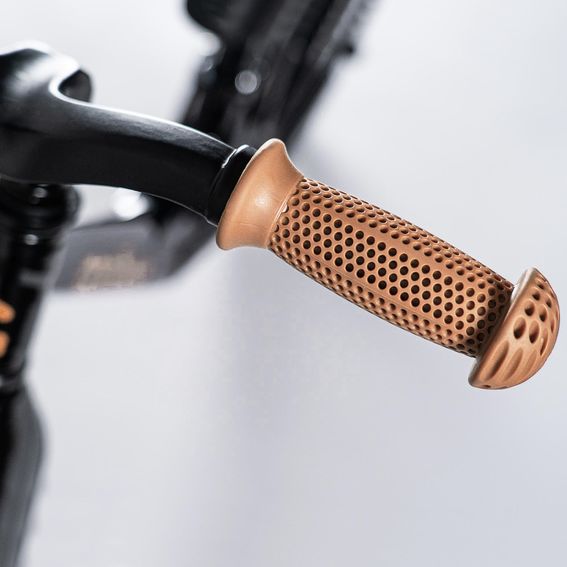 Cariboo Magnesium Pro (juodas/rudas)